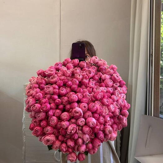 101 пионовидная кустовая роза Silva Pink под ленту