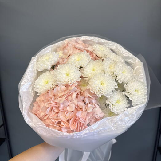 Пышный букет 💗 FlowaLova гортензия и хризантема