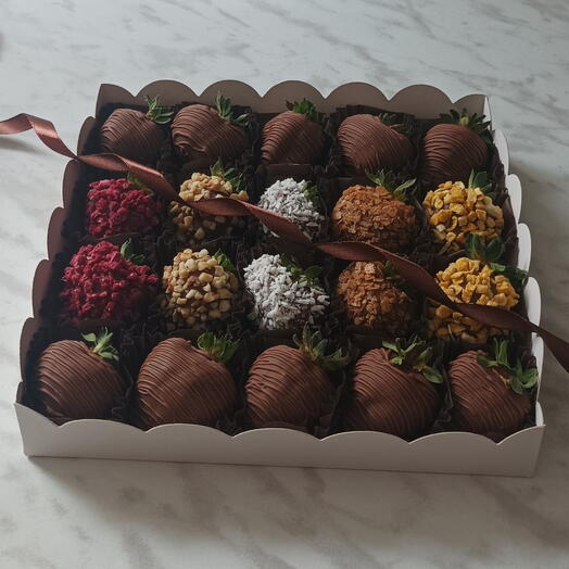 Клубника в шоколаде 20 шт