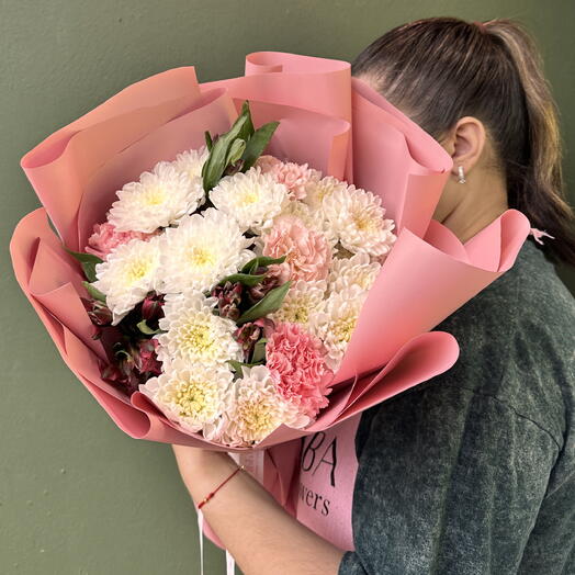 Букет «Ты моя слабость💕» из альстромерии и хризантемы