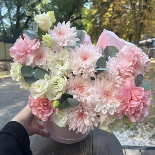 ❗️ ВАУ АКЦИЯ ❗️Цветы в коробке: хризантема, эвкалипт, эустома, диантусы