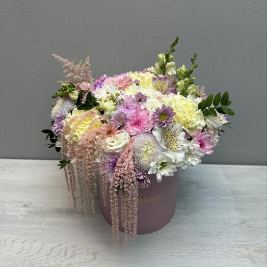 Коробка нежная с цветами 🌸