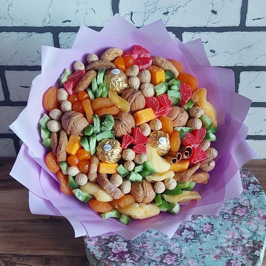 Букет с сухофруктами, орешками и конфетами фереро роше 💜Сухофрукты Ореховый букет на 1 Сентября