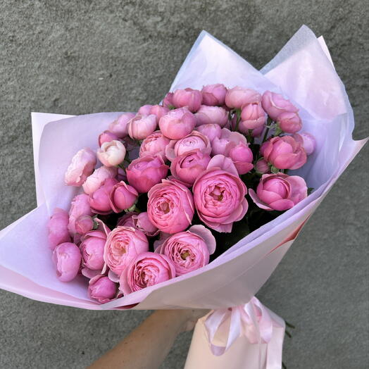 Букет из кустовых пионовидных роз Silva Pink