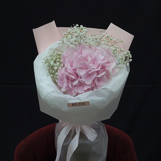 Гортензия с гипсофилой 🌸