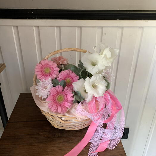 Корзина с цветами 💐