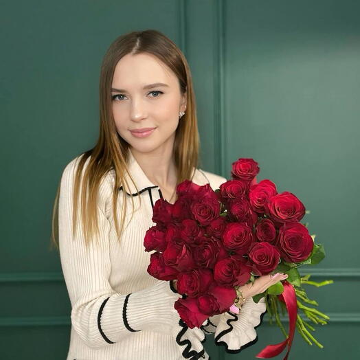 Букет из 35 красных роз