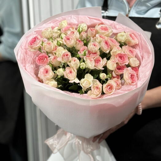 Букет с кустовой розой 11 шт 🌸