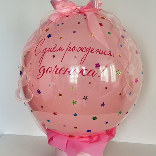Vozdushnye shary i klubnika v shokolade