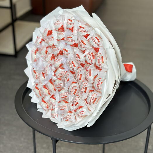 Букет Raffaello