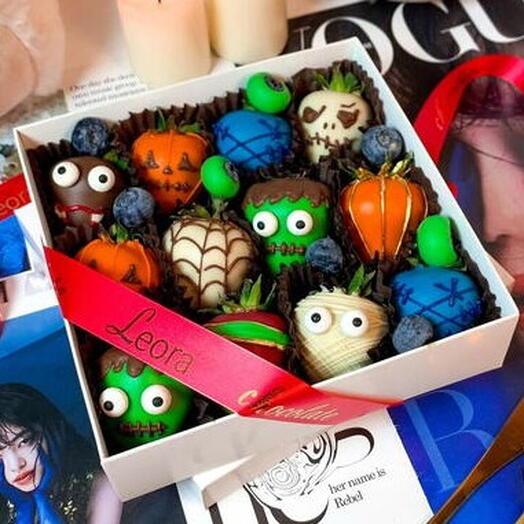 Клубника в шоколаде Callebaut, 320 г — набор на Хэллоуин 1095
