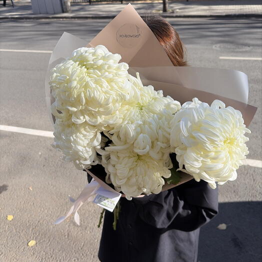 Букет «Виена Вайт» от XOFLOWERS
