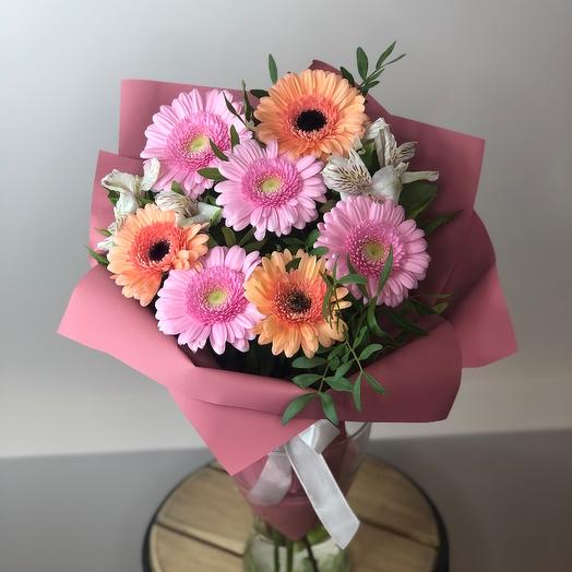 Микс из гербер и альстромерий