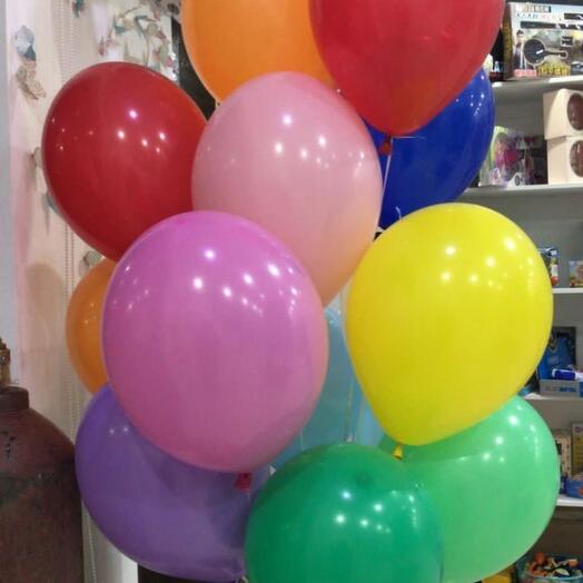 15 colorful balloons