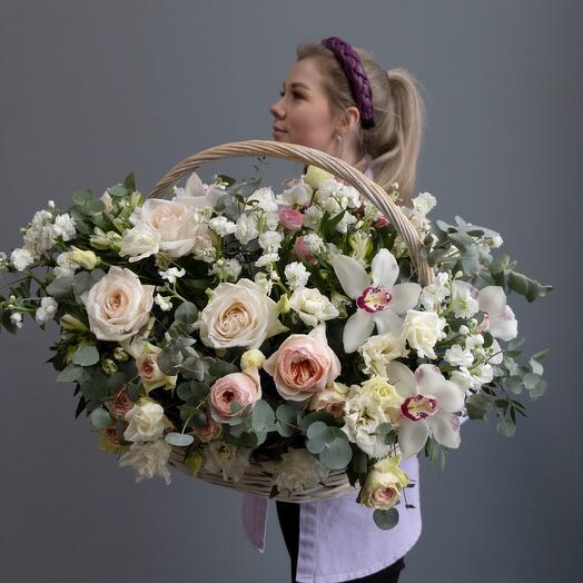 Enorme Cesta con flores de élite 💕