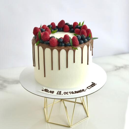 Торт Маме с ягодами 2кг