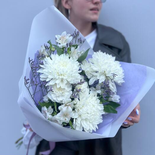 Букет «Атлантида» (хризантема Антонов, диантусы, альстромерия и лимониум)