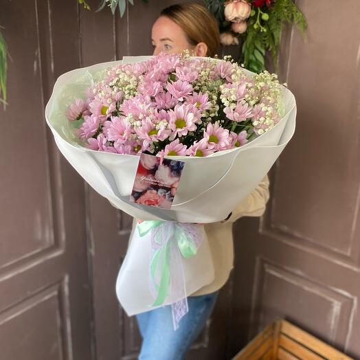 Букет XL из нежно -розовых ромашек