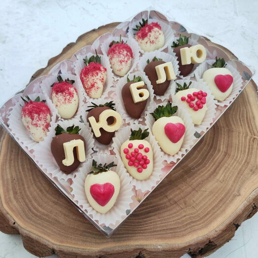 Клубника в шоколаде 15 шт 2