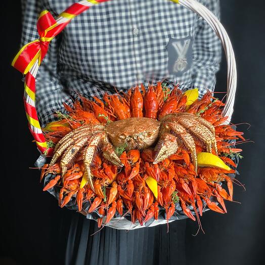 Корзина из раков и краба