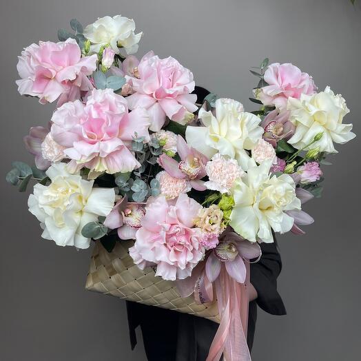 Воздушная корзина с орхидеями🥰