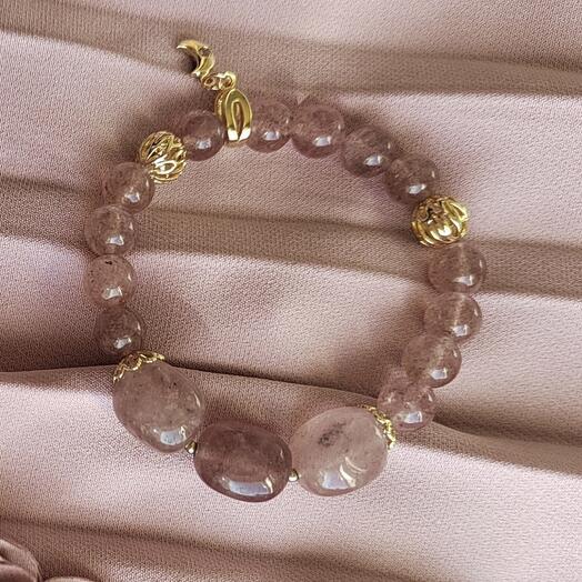 Браслет из клубничного кварца