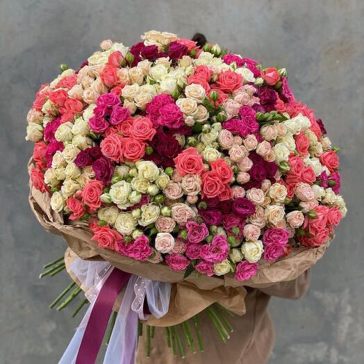 Bouquet of 101 Bush Roses