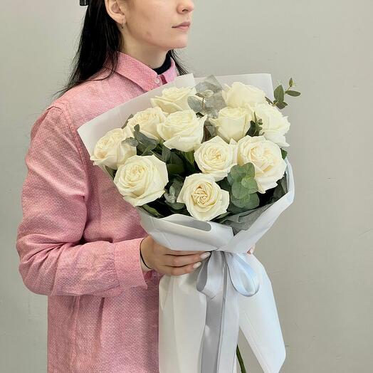 Букет с белой розой «Плайя Бланка»