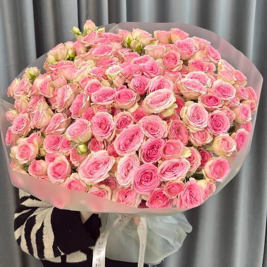Букет из кустовых роз💝