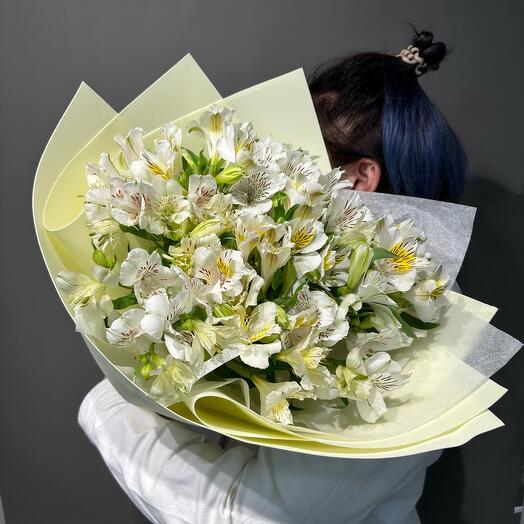 Ramo "Waiter" (11 alstroemeria blanca)