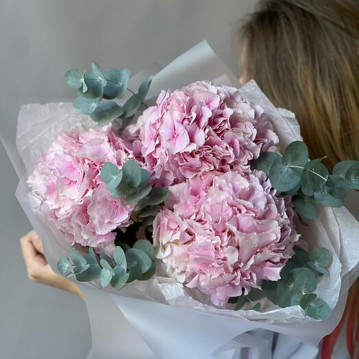 Mono ramo de Hortensias con Eucalipto