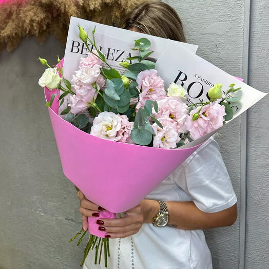 Bouquet of eustoma