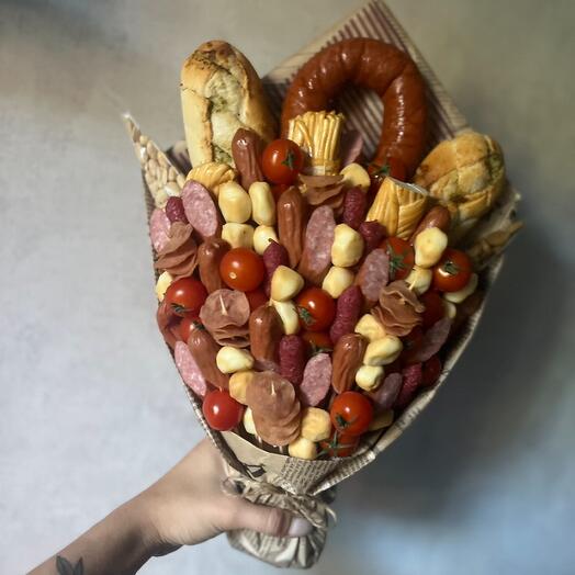 Букет мужской колбасный мясной в подарок для сына мужа брата папы