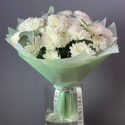 Delicate bouquet of chrysanthemums with eucalyptus