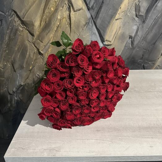 Букет из 85 розы