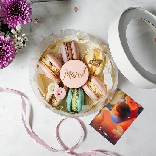 Macaroni (macarons, macaroon) for mom, 7 pieces