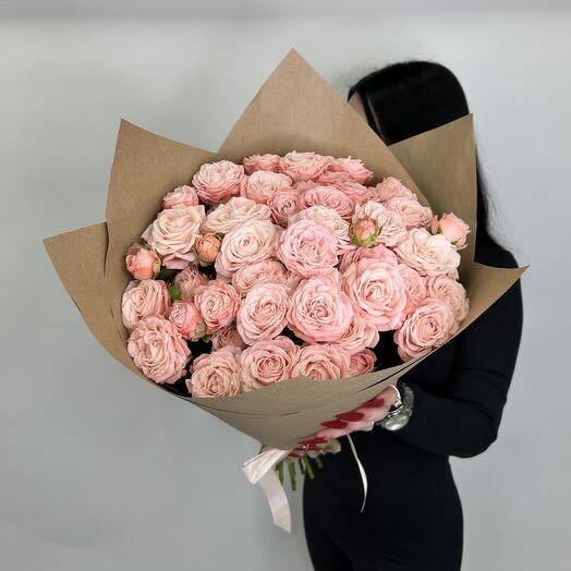 Monobucket of 19 bush roses Bombastic coral