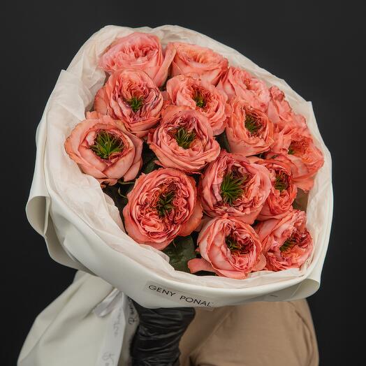 Lavinia monobook with peony-shaped roses