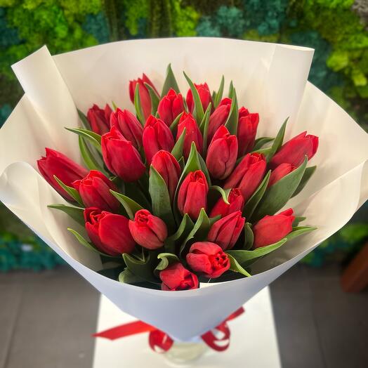 Клубничные поцелуи