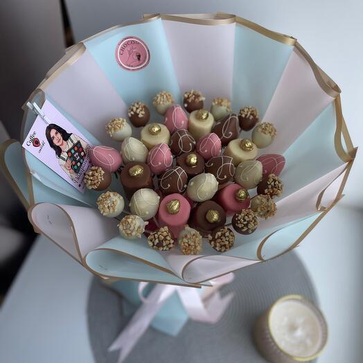 Bouquet of fruit mix "Happy birthday"