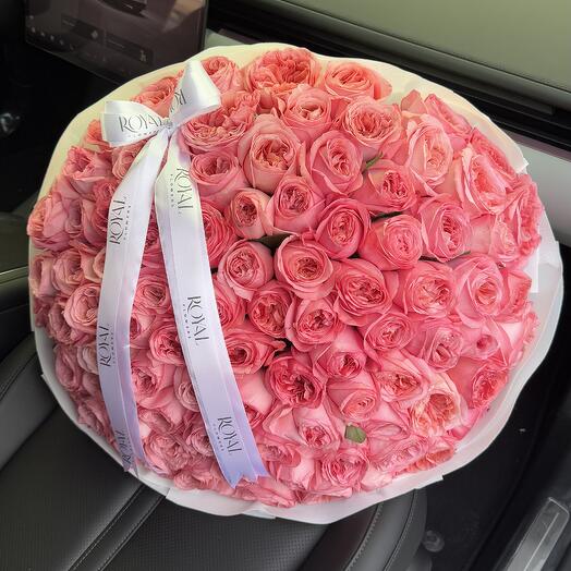 Объемный букет из 101 розы