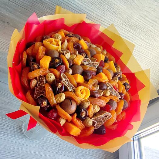 Букет из сухофруктов с манго