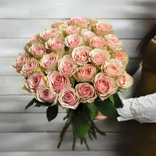 29 нежно-розовых роз Эквадор 50 см