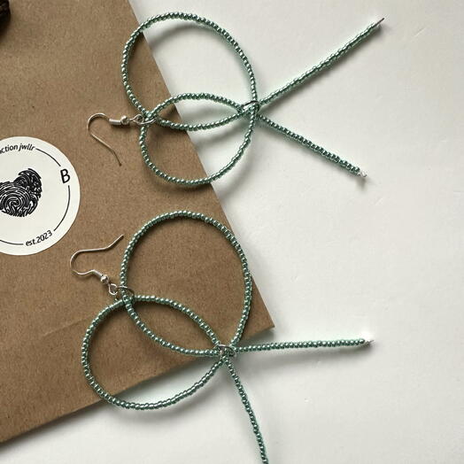 Серьги из бисера (зелёные)