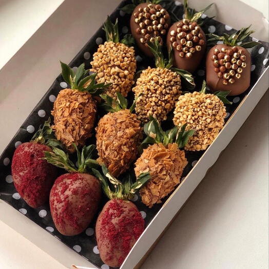 Клубника в шоколаде «Berry Fire Box Love»