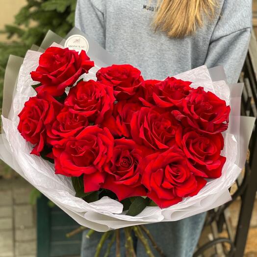 Rouge Classique — букет из 15 французских роз