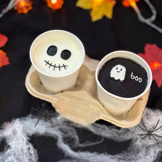 Бенто торт в стаканчиках черное и белое привидение на Хэллоуин Halloween Boo
