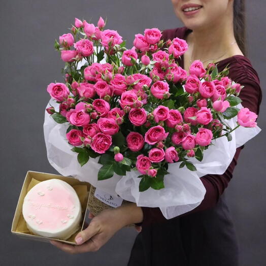 Корзина с кустовой розой М + бенто торт