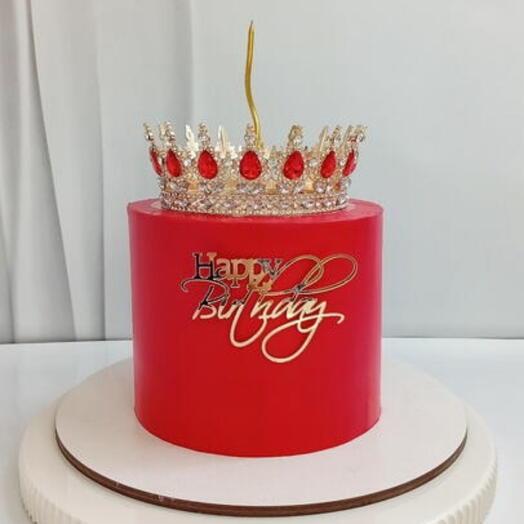 Торт с короной и блестками