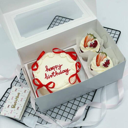 Бенто торт с красными бантиками и Капкейки на День рождения